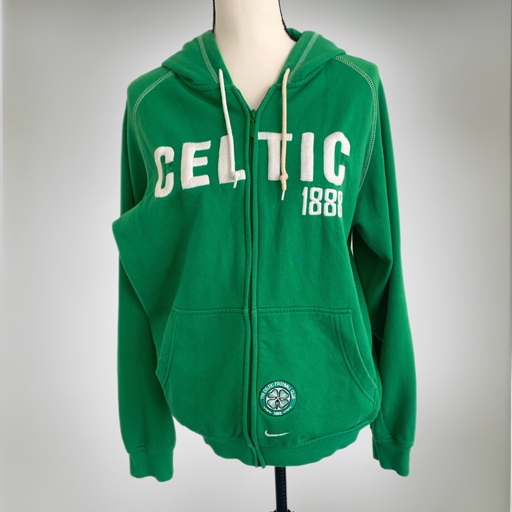 Vintage Nike Celtics Sweatshirt
